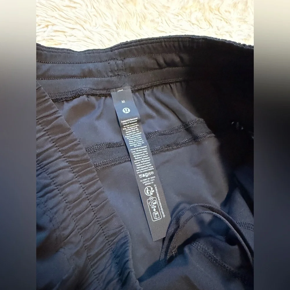 Lululemon Adapted State High-Rise Joggers - Size Medium - Picture 6 of 7